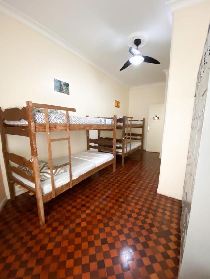 ריו דה ז'ניירו Rio Guesthouse - Um Quarteirao Da Praia De Copacabana מראה חיצוני תמונה